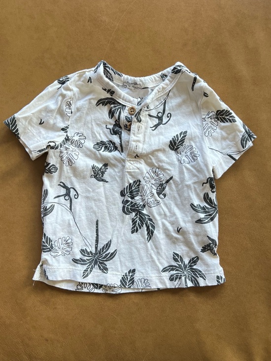 Carter's Other - Carter's White Short Sleeve Henley Tee with Gray Tropical Print